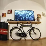 Santa Barbara Apartment
