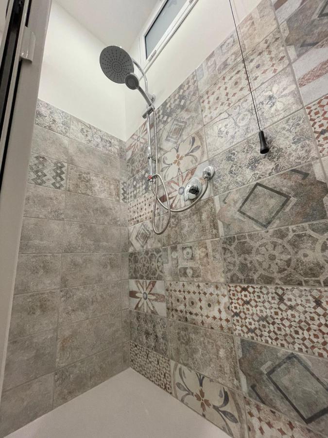 Santa Barbara Apartment